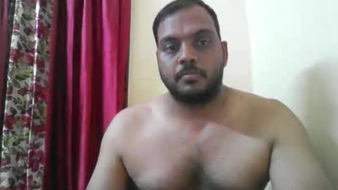 kingalpines1 online show from May 2026 06:26:04 PM