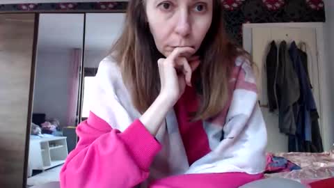 Snapshot of kingandprincess chatting on May 2026 06:14:02 PM sexysexyhotwetpinkredpussy online show from May 2026 06:14:02 PM