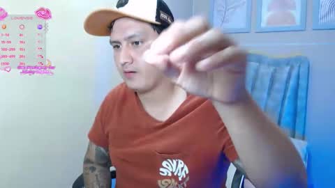 Snapshot of kingdominico chatting on December 2025 08:24:02 PM kingdominico online show from December 2025 08:24:02 PM