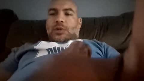 Snapshot of kingelizar12 chatting on October 2025 05:46:01 PM kingelizar12 online show from October 2025 05:46:01 PM