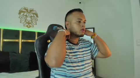 Snapshot of kingg_jay chatting on June 2026 12:20:01 PM kingg_jay online show from June 2026 12:20:01 PM