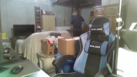 Master  King Tommy online show from February 2025 04:57:01 AM