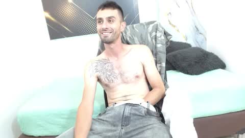 KING  online show from March 2026 03:13:02 AM