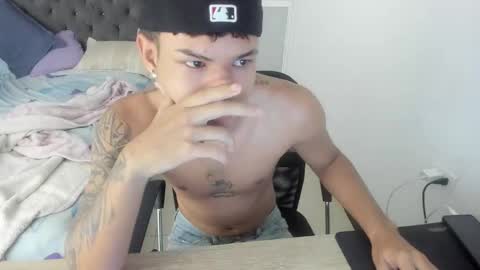 DOMINANT ALPHA KINGS online show from October 2025 02:59:02 PM