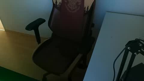 kingsnake1504 online show from March 2026 07:47:01 AM