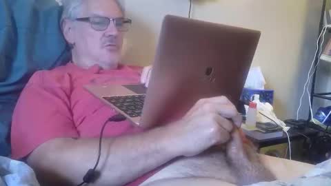 kingtongue10 online show from May 2026 12:43:02 PM