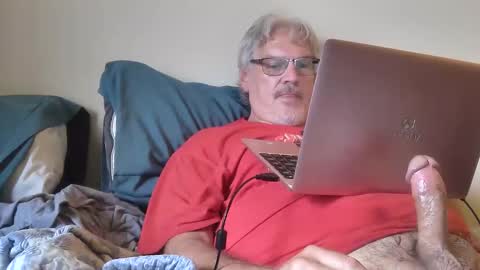 kingtongue10 online show from May 2026 09:43:01 PM