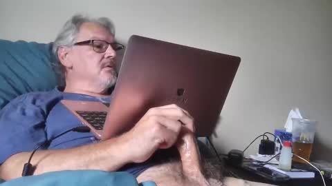kingtongue10 online show from May 2026 07:45:01 PM
