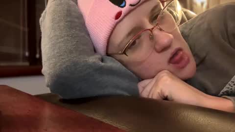 Snapshot of kinkbitch25 chatting on January 2025 01:42:01 AM Kinkbitch online show from January 2025 01:42:01 AM