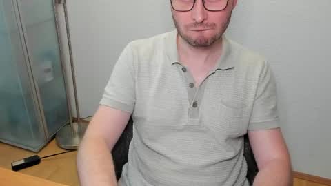 kinksubbydubby online show from June 2026 07:11:01 PM