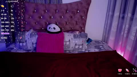 Snapshot of kinkydoll_ chatting on February 2025 01:05:02 AM Sara online show from February 2025 01:05:02 AM