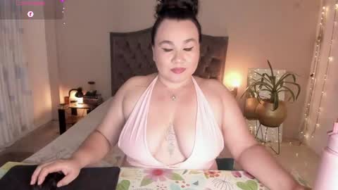 Jenny online show from May 2026 07:05:02 AM
