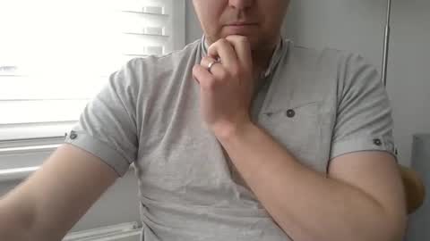 kinkymatt117 online show from May 2026 11:38:01 AM