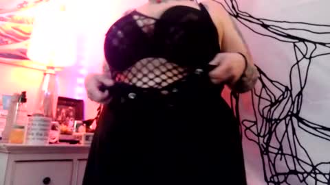 Snapshot of kinkypinkyplay2 chatting on January 2025 11:43:02 AM Kinky Pinky online show from January 2025 11:43:02 AM