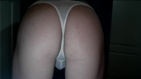 Snapshot of kinkyrisque chatting on May 2026 01:30:02 PM Xoxxxo online show from May 2026 01:30:02 PM