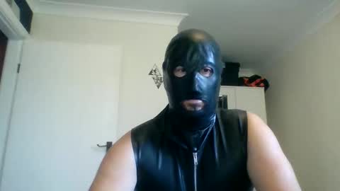 Snapshot of kinkyslave042 chatting on October 2025 08:04:02 AM LatexKink online show from October 2025 08:04:02 AM