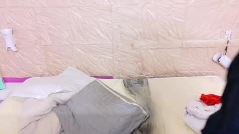 Snapshot of kinkyy_redhead chatting on June 2026 12:49:01 PM kinkyy_redhead online show from June 2026 12:49:01 PM