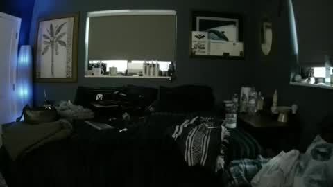 kinziegrey online show from April 2026 09:45:01 PM