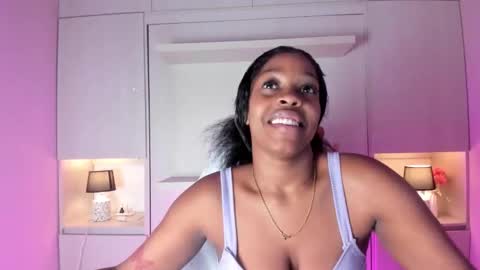 M A R A  online show from November 2025 12:02:02 PM