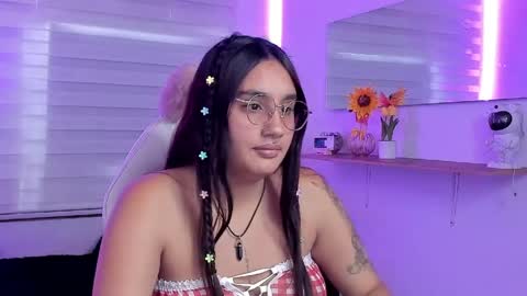 Snapshot of kir_ely chatting on May 2026 07:32:02 PM kir_ely online show from May 2026 07:32:02 PM