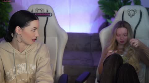 Sweet girls online show from January 2026 08:41:02 AM