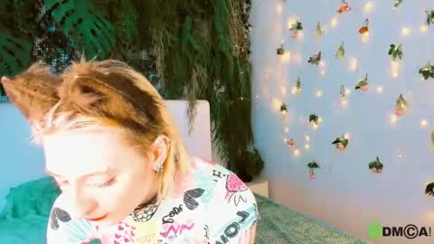 Snapshot of kira__cutie chatting on May 2026 09:00:01 PM Kira online show from May 2026 09:00:01 PM