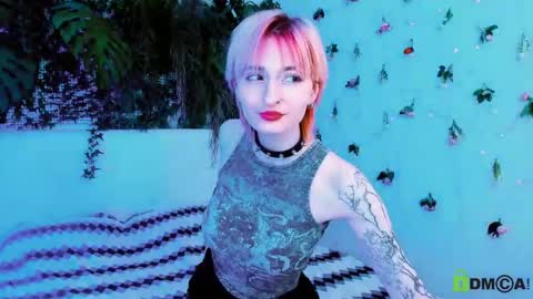 Snapshot of kira__cutie chatting on May 2026 08:48:01 PM Kira online show from May 2026 08:48:01 PM