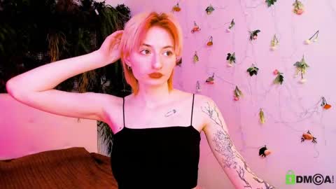 Snapshot of kira__cutie chatting on May 2026 10:50:03 PM Kira online show from May 2026 10:50:03 PM