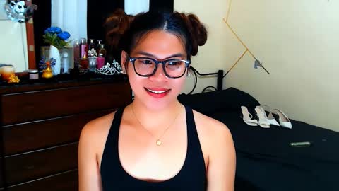 Snapshot of kira_amethyst chatting on March 2026 08:14:02 PM KIRA online show from March 2026 08:14:02 PM