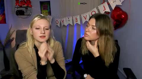 Kira  online show from February 2026 01:18:01 PM