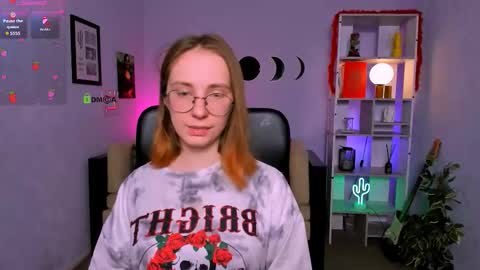 Kira  online show from March 2026 09:07:01 PM