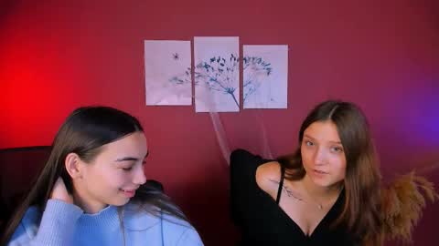 kira_light__ online show from October 2025 12:18:02 PM