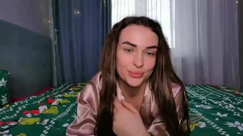 Snapshot of kira_love1 chatting on April 2026 03:45:01 PM Kira love1 online show from April 2026 03:45:01 PM