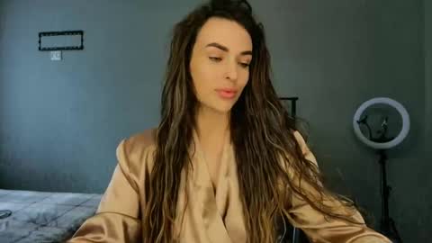 Snapshot of kira_love1 chatting on April 2026 07:14:01 AM Kira love1 online show from April 2026 07:14:01 AM