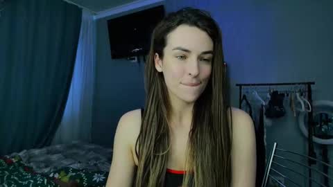 Snapshot of kira_love1 chatting on April 2026 03:20:01 PM Kira love1 online show from April 2026 03:20:01 PM