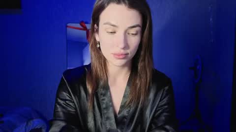 Snapshot of kira_love1 chatting on May 2026 06:05:01 PM Kira love1 online show from May 2026 06:05:01 PM