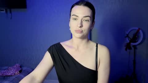 Snapshot of kira_love1 chatting on May 2026 05:34:02 PM Kira love1 online show from May 2026 05:34:02 PM