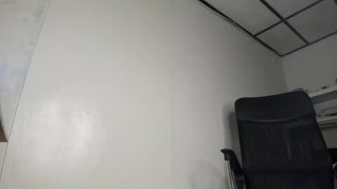 kira stormm58 online show from May 2026 02:35:02 PM