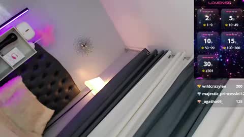 KIRA online show from December 2024 06:14:01 AM