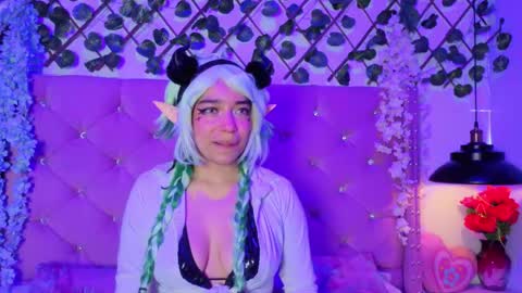 Kira online show from May 2026 08:17:02 PM