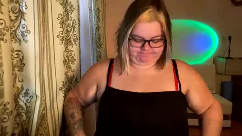 Snapshot of kiracobb chatting on December 2024 10:35:02 AM Just Kira online show from December 2024 10:35:02 AM