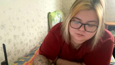 Snapshot of kiracobb chatting on December 2024 06:37:02 AM Just Kira online show from December 2024 06:37:02 AM