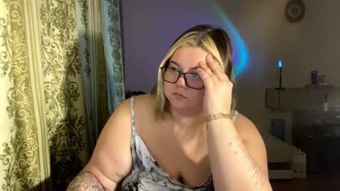 Snapshot of kiracobb chatting on February 2025 02:32:01 PM Just Kira online show from February 2025 02:32:01 PM