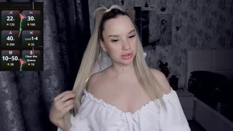 kirakrox online show from December 2025 11:48:01 AM