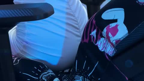 Kira    online show from February 2025 12:36:01 PM