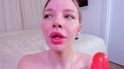 Snapshot of kiralotus chatting on March 2025 05:13:01 AM little vampire online show from March 2025 05:13:01 AM