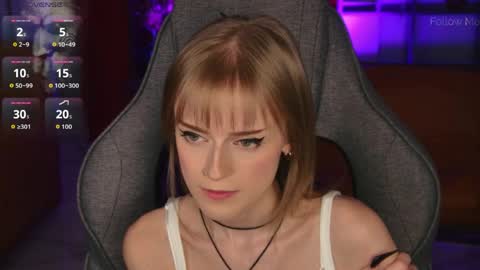 Kira online show from April 2026 07:58:01 PM