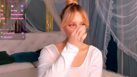 Kira online show from January 2026 04:22:02 PM