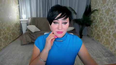 Kira online show from February 2026 08:14:01 PM