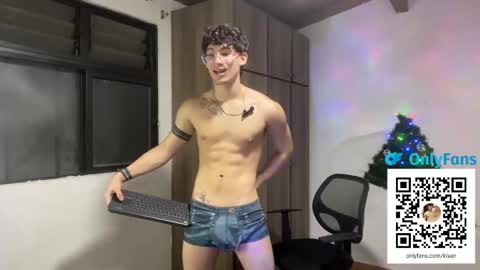 Snapshot of kisan_smith chatting on December 2024 11:36:02 PM Kisan online show from December 2024 11:36:02 PM